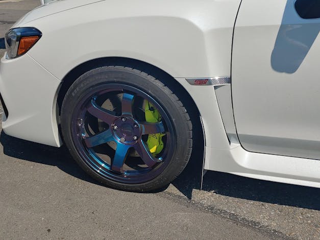 Rota Grid 18x9.5 +38 5x114