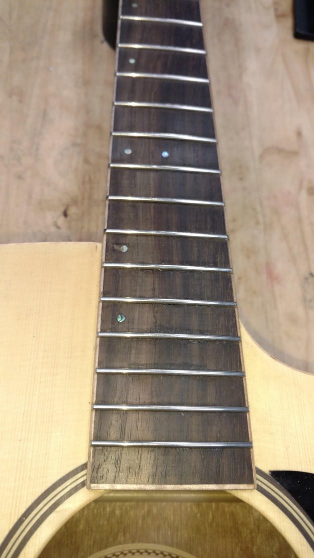 Jescar Medium/Highest Stainless Steel Fret Wire (6 ft)