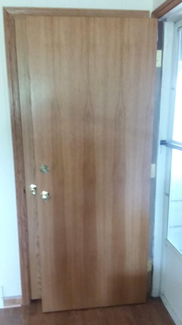 Oak Veneer - Red Flat Cut